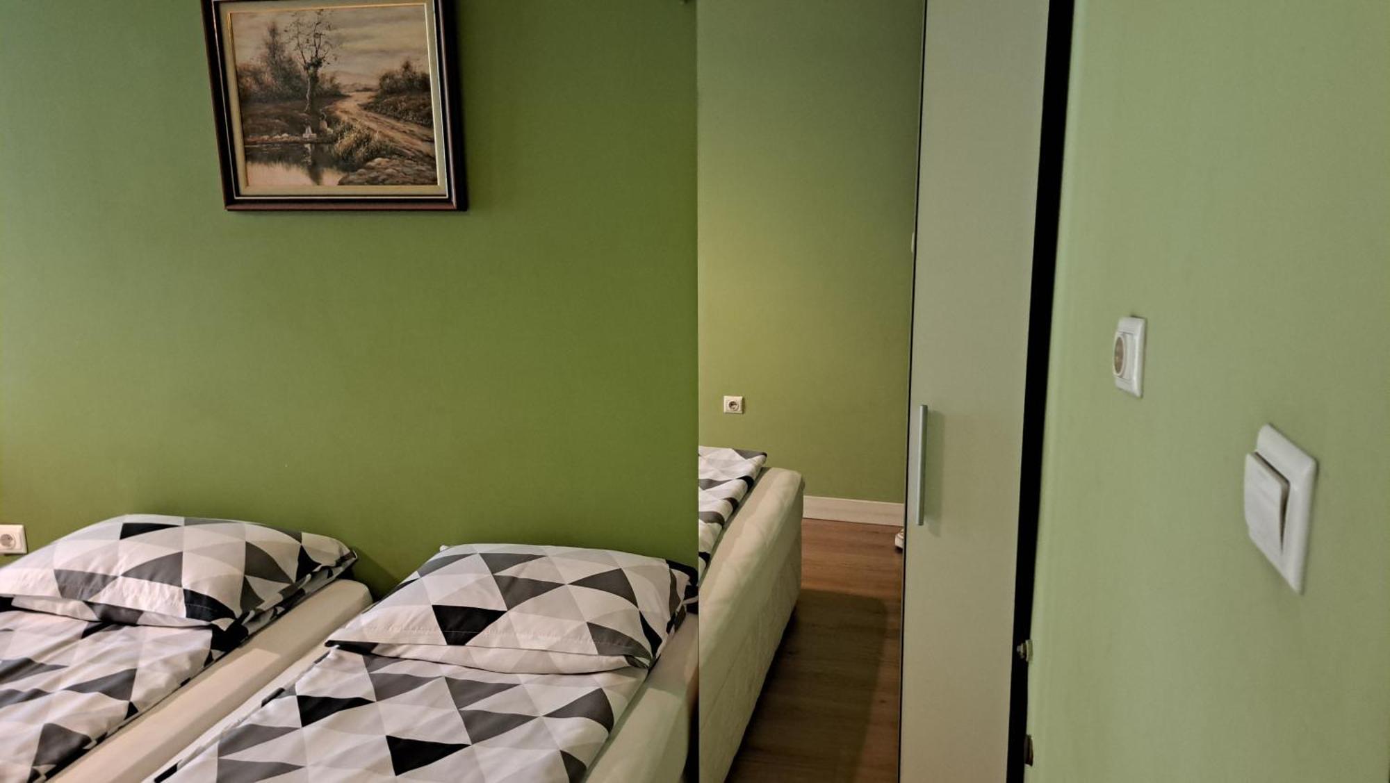 Sasso-Студио 3 Pleven Exteriör bild